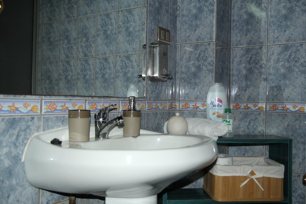 Hostel El Alcazar Вильяррика Экстерьер фото