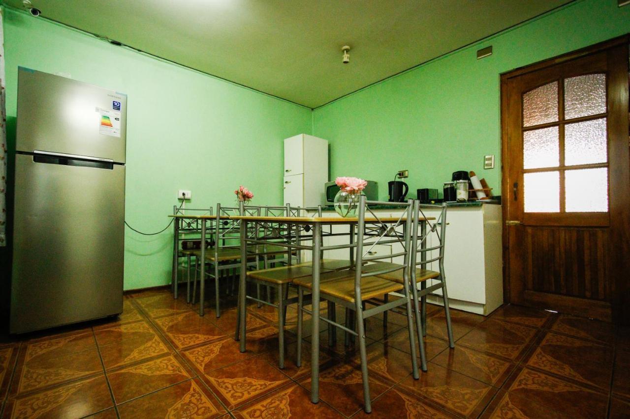 Hostel El Alcazar Вильяррика Экстерьер фото